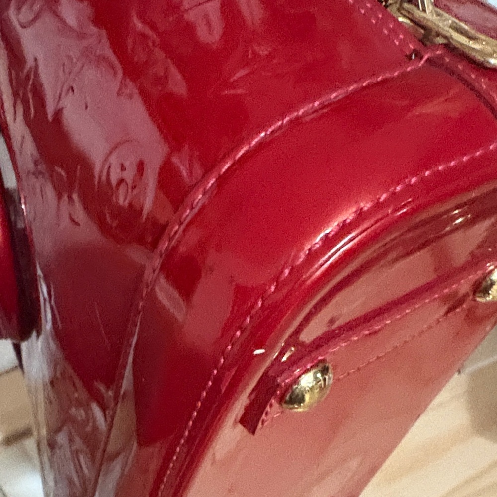 Louis Vuitton Red Patent Vernis Alma Satchel - Picture 8 of 14